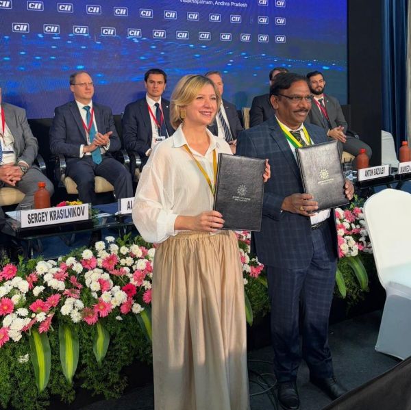 Первоуральский металлургический колледж и Государственный политехнический колледж (Индия) подписали меморандум о взаимопонимании