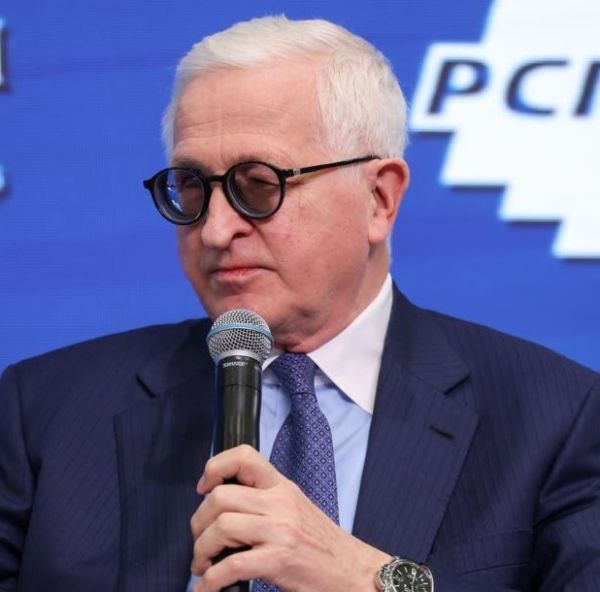 Александр Шохин: Самозанятость и фриланс необходимы в современной экономике