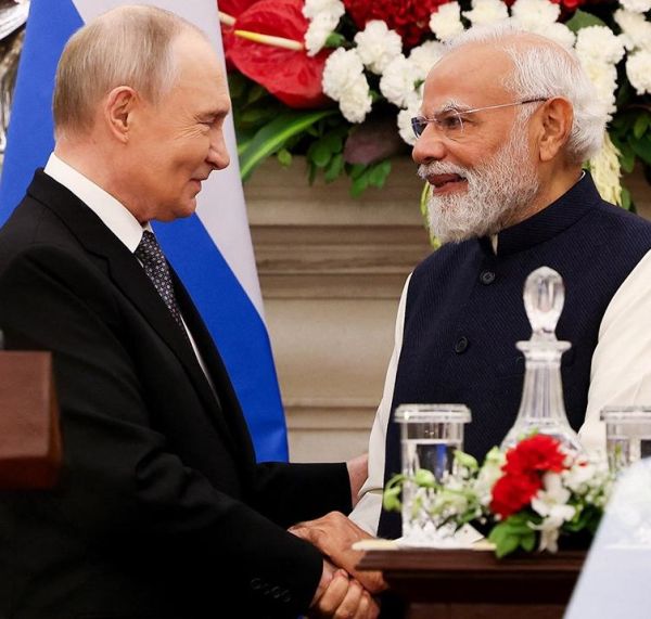 Владимир Путин заявил о готовности России увеличить закупку товаров у Индии