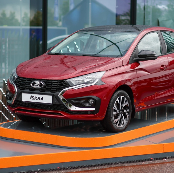 Стоимость автомобиля Lada Iskra будет начинаться от 1,249 млн рублей