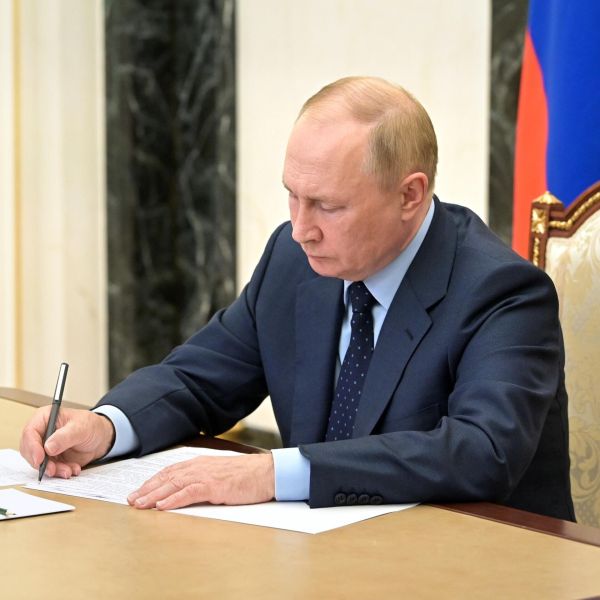 Владимир Путин подписал закон о корректировке параметров бюджета на 2025 год