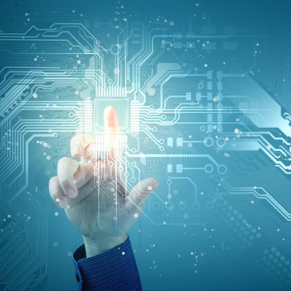 Минздрав: Доля оборудования российского производства составляет более 63%