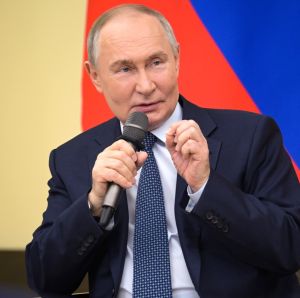 Владимир Путин заявил о проблеме нехватки рабочих рук