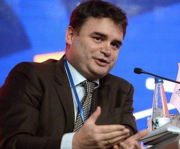 Первого замглавы Минпромторга Осьмакова освободили от должности