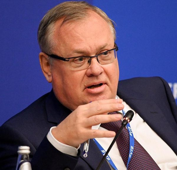 Андрей Костин: Ставка ЦБ в перспективе обязательно будет снижаться