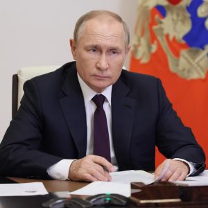 Владимир Путин поручил определить механизм участия инвесторов в реализации мастер-планов