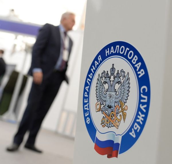 Налоговые поступления в бюджет РФ за 10 месяцев выросли на 3,5 трлн рублей