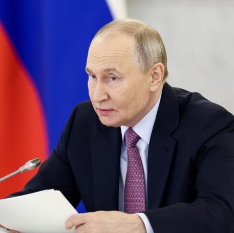 Владимир Путин: Нужно помогать бизнесу в повышении его эффективности