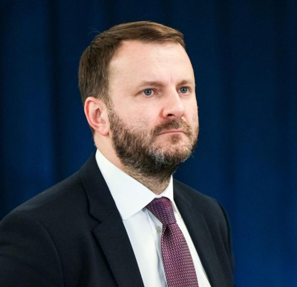 Максим Орешкин заявил о значительном влиянии технологий ИИ на рынок труда